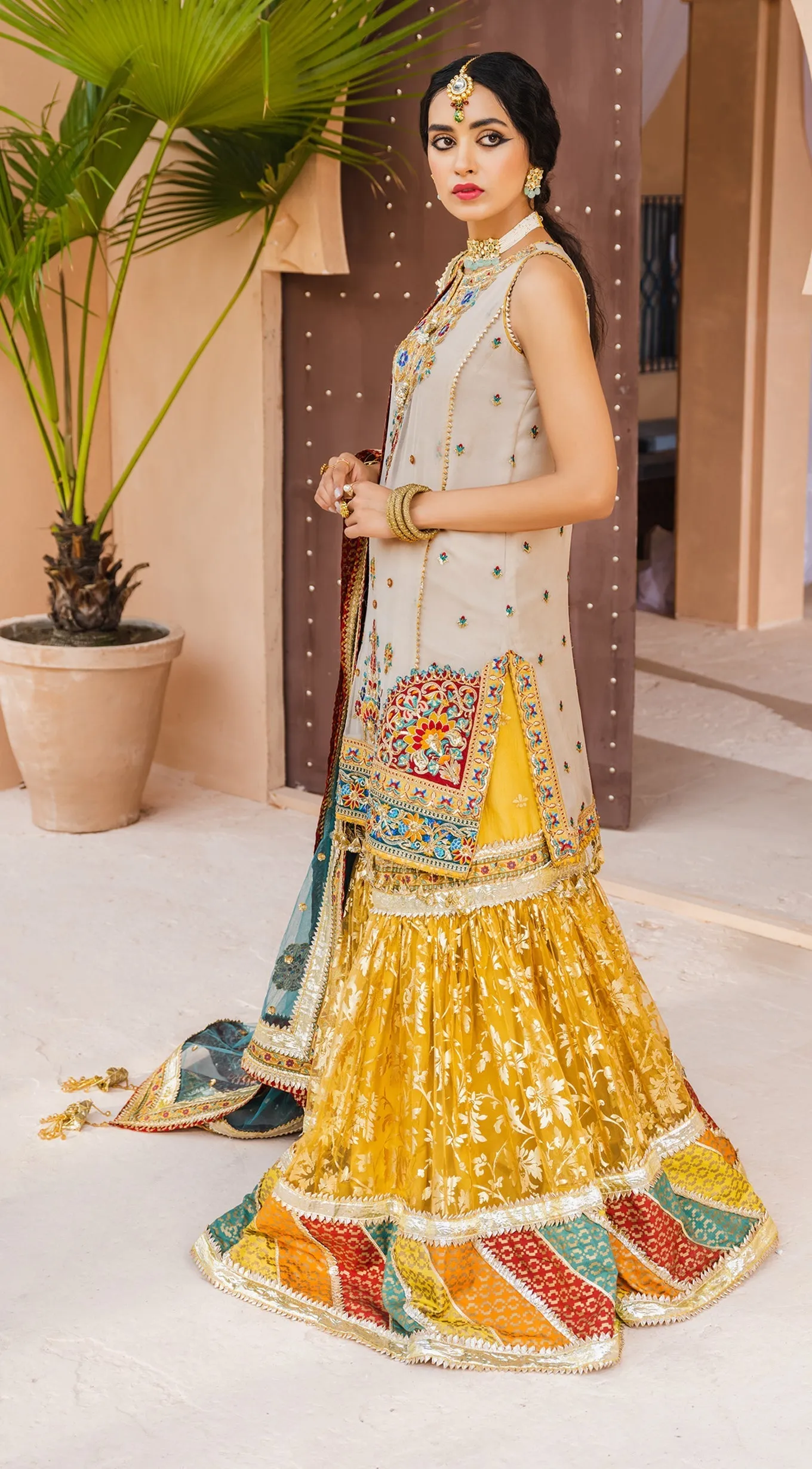 Anaya X Kamiar Rokni · Dhanak Mehndi Collection – HOOR