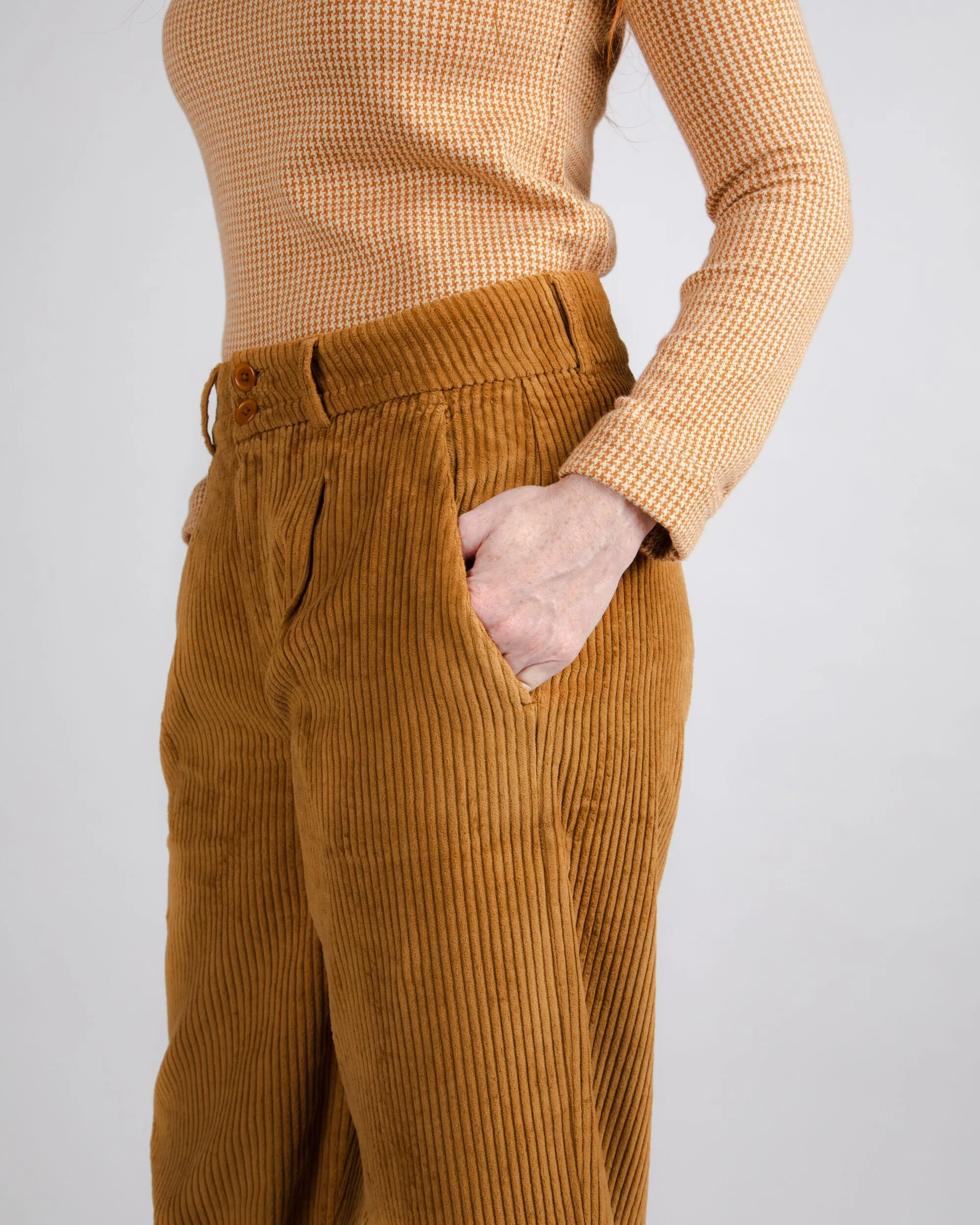 Corduroy Pleated Pants Camel