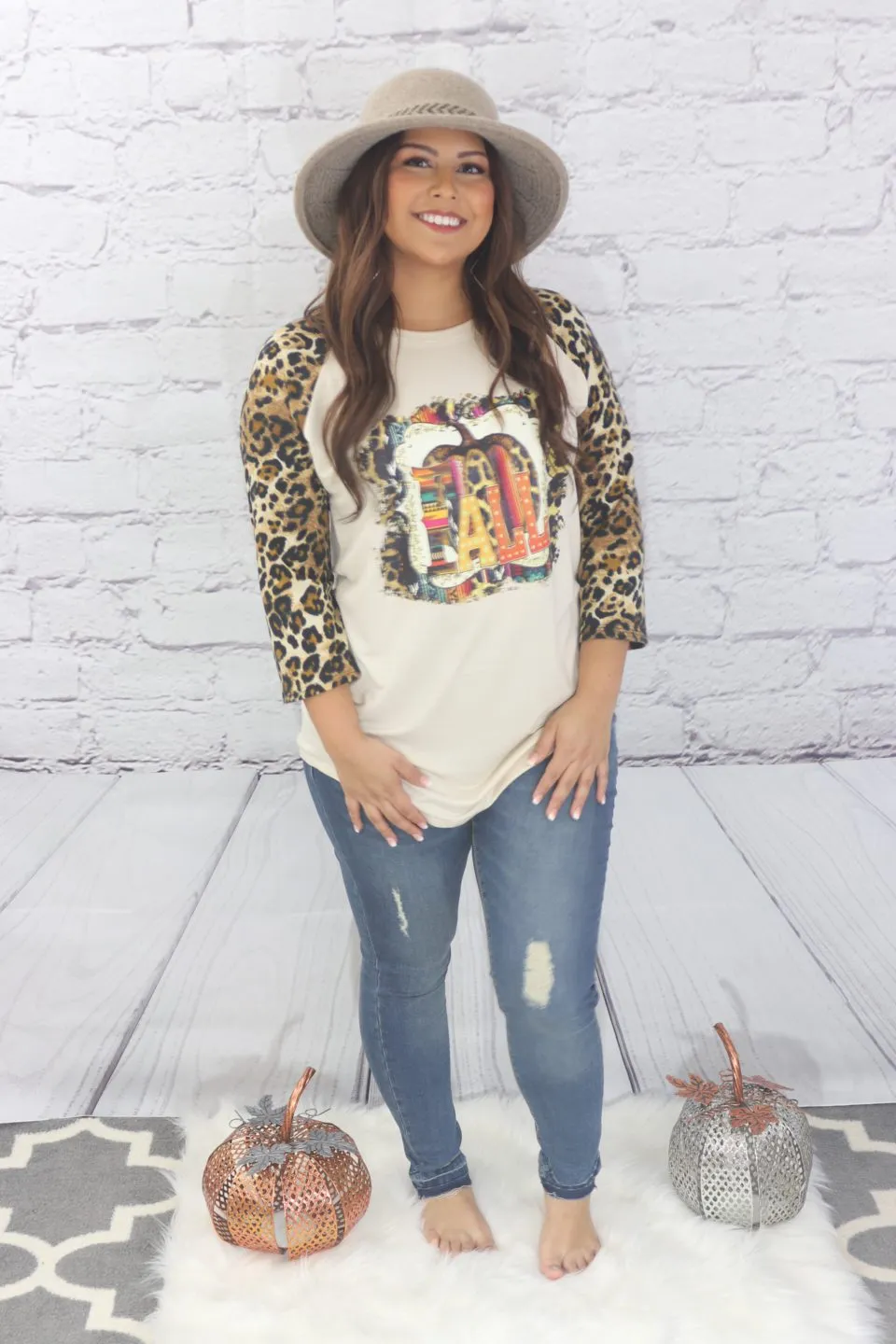 Fall leopard sleeve T-shirt