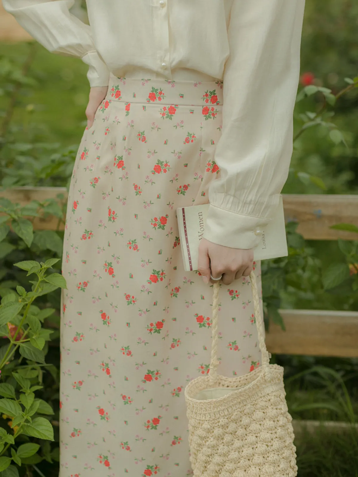 Flower Print Chiffon Pencil Midi Skirt - Beige