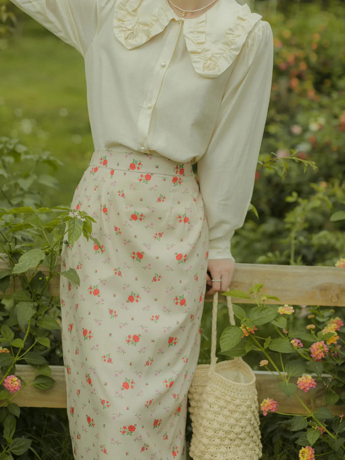 Flower Print Chiffon Pencil Midi Skirt - Beige