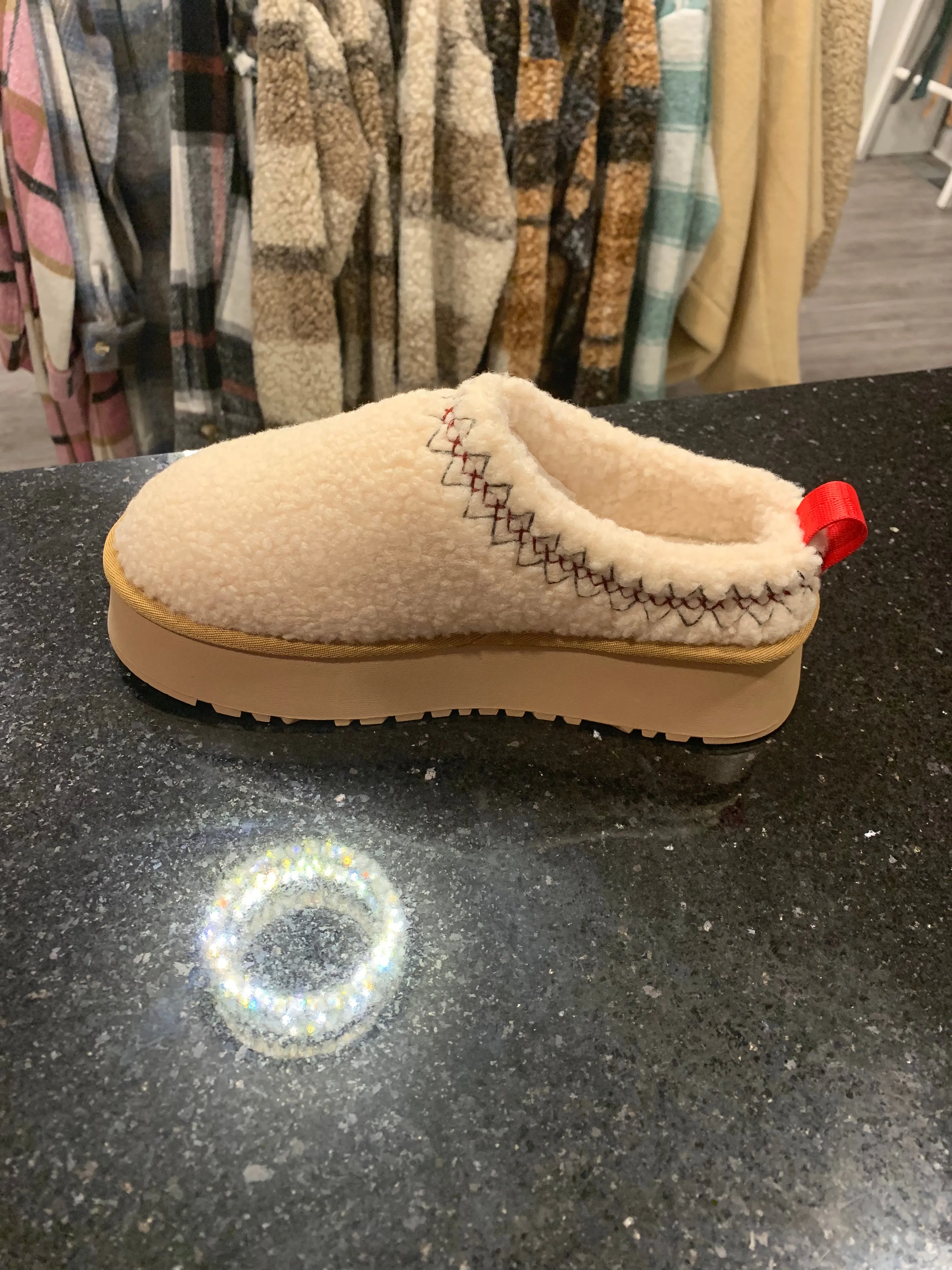 Fur Platform Sherpa Slippers in Beige