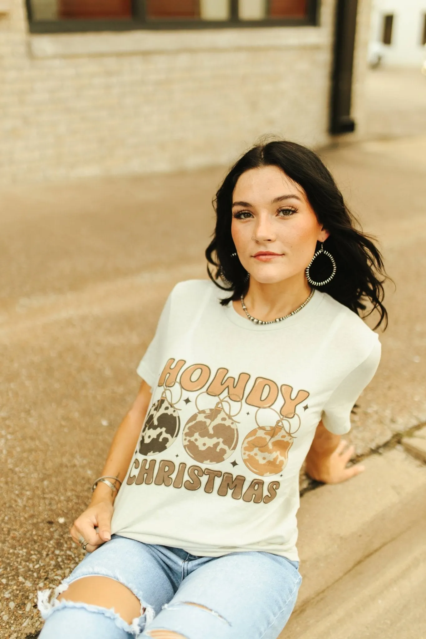 Howdy Christmas Ornaments Graphic Tee