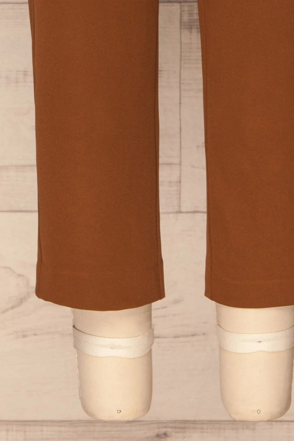 Issie Nutmeg | Brown Straight Leg Pants