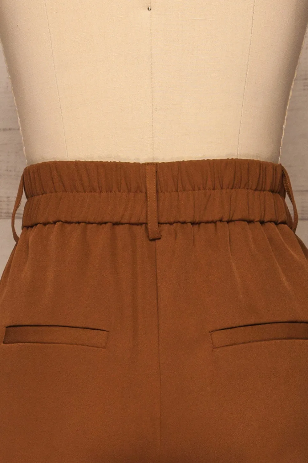 Issie Nutmeg | Brown Straight Leg Pants