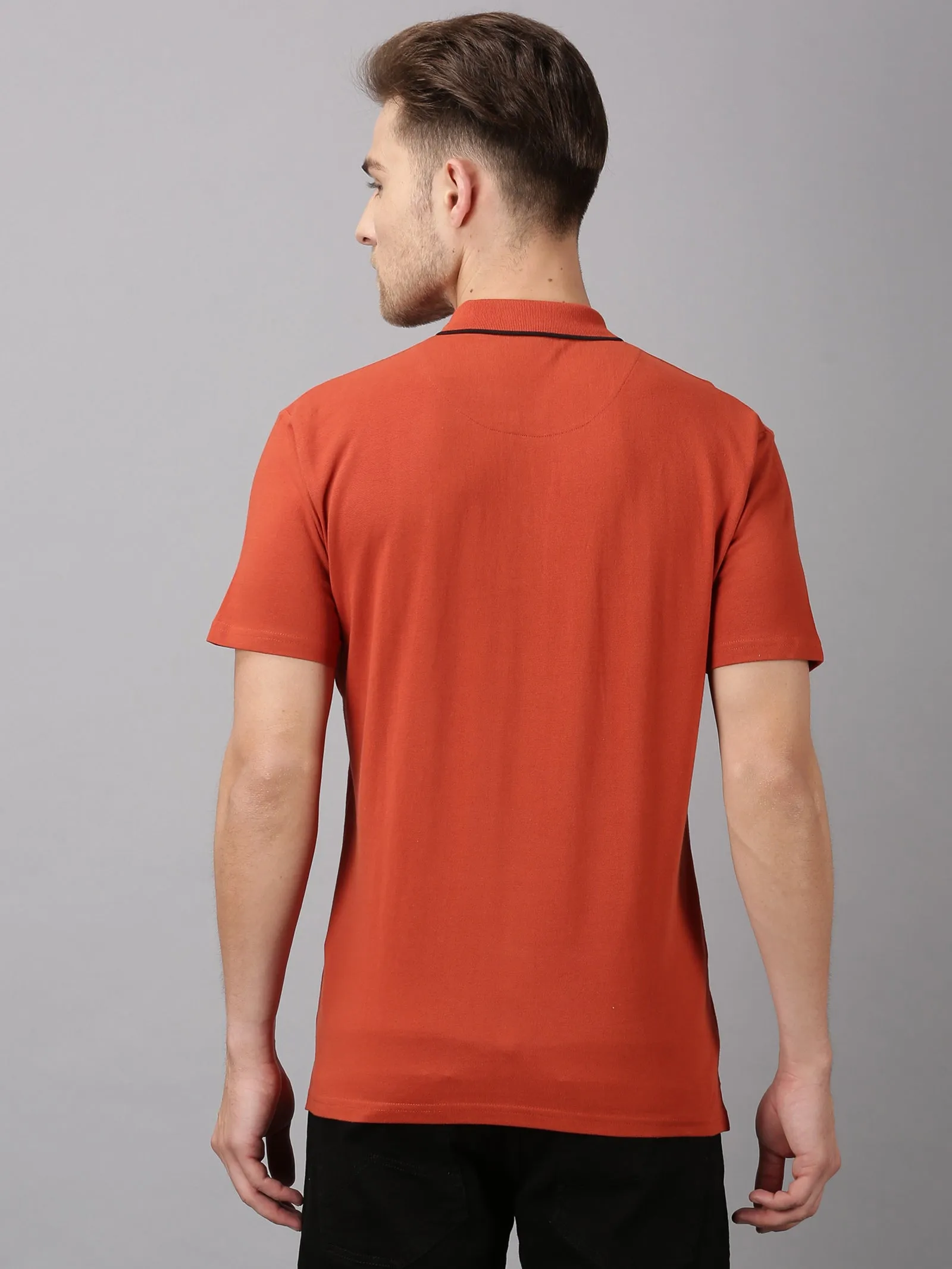 MEN'S RUST SLIM FIT T.SHIRT