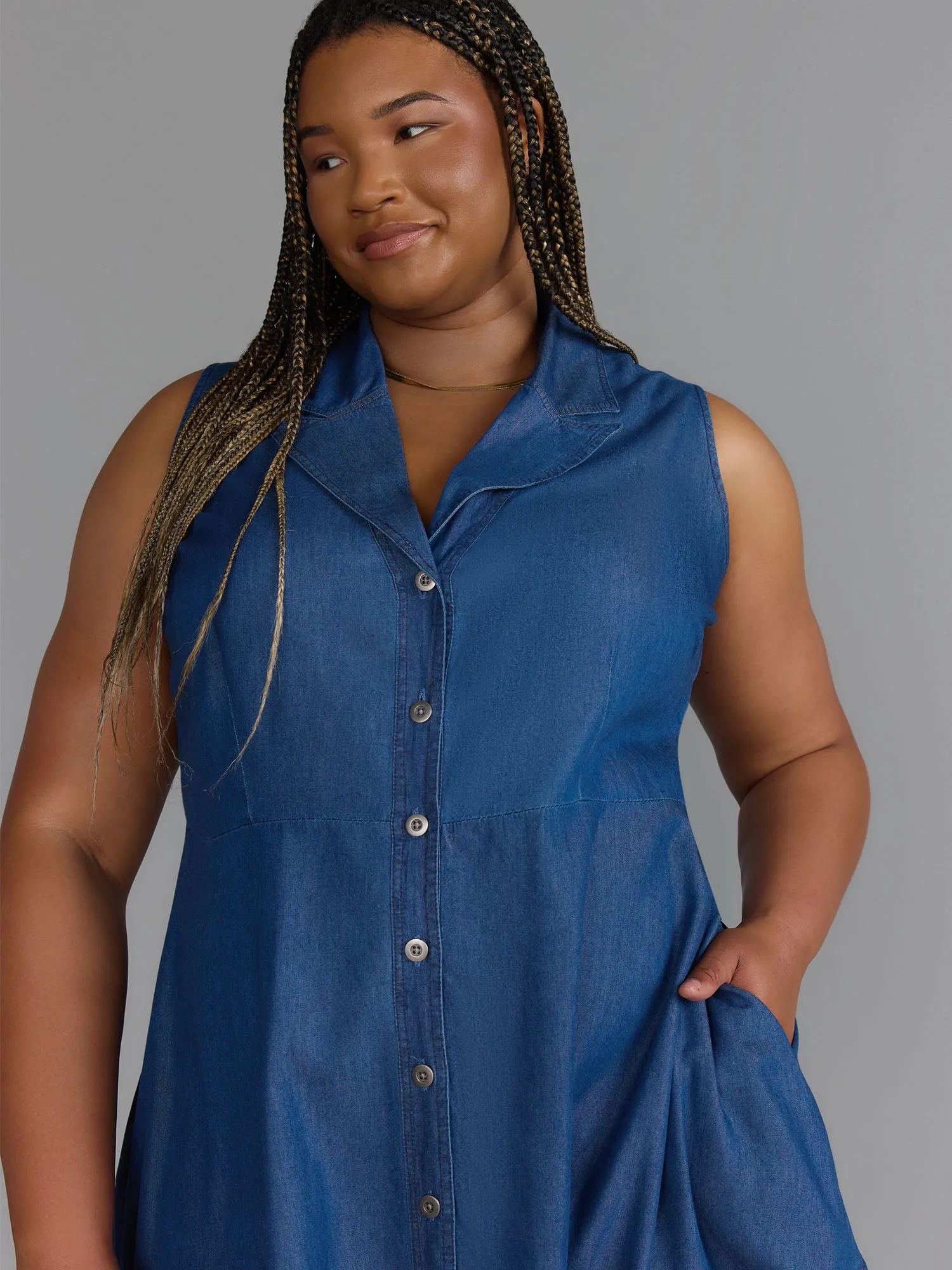 Plus Sleeveless Chambray Collared Midi Dress