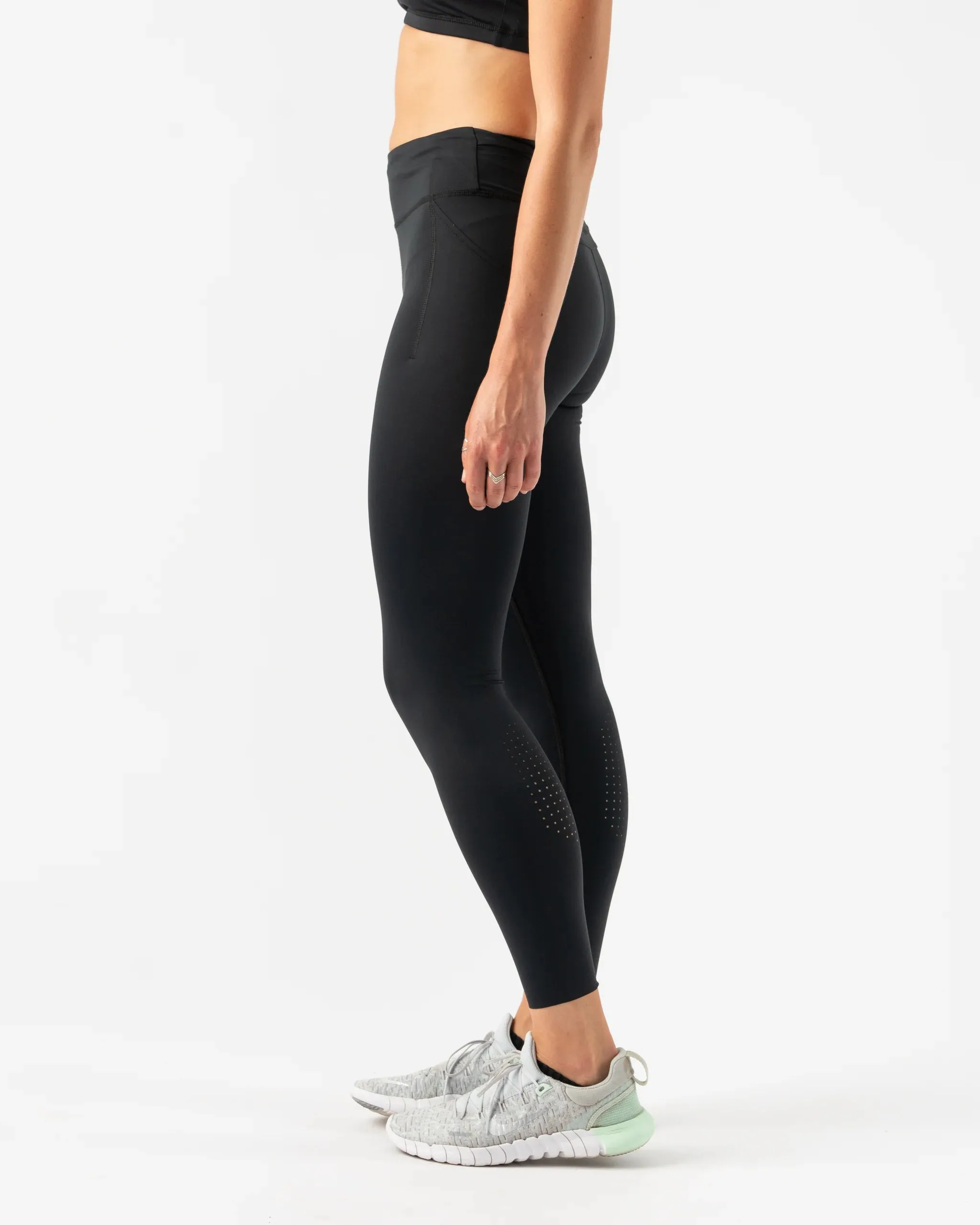 rabbit Women's Speed Tights in Dress Blues