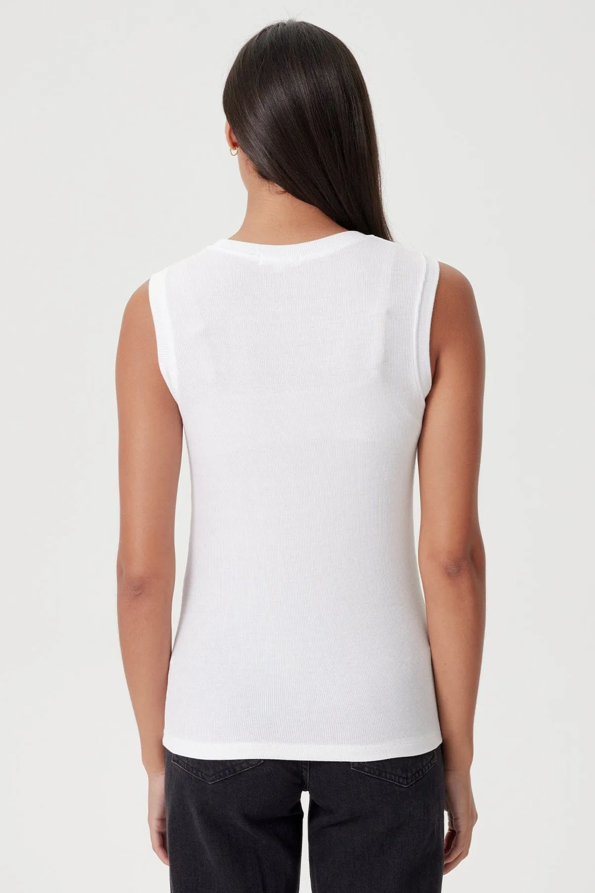 Ribbed Sleeveless Tee