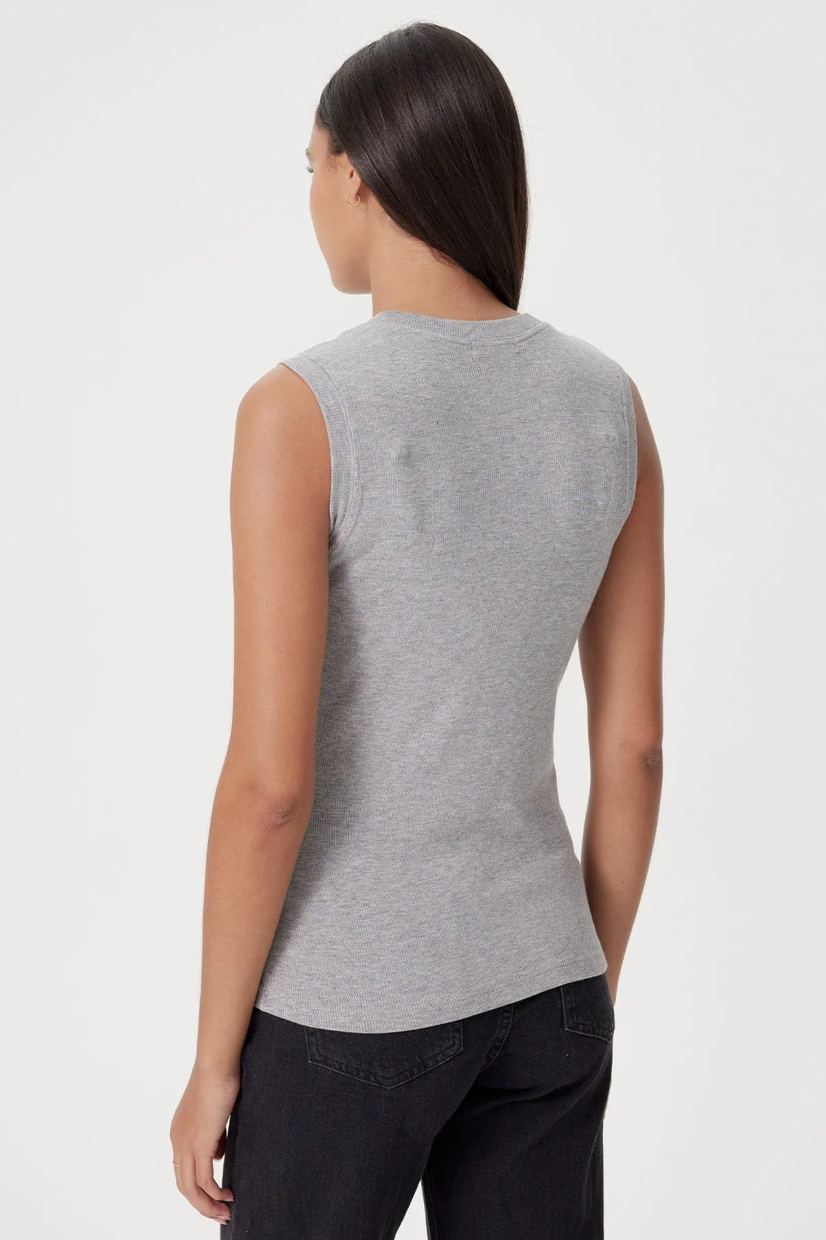 Ribbed Sleeveless Tee