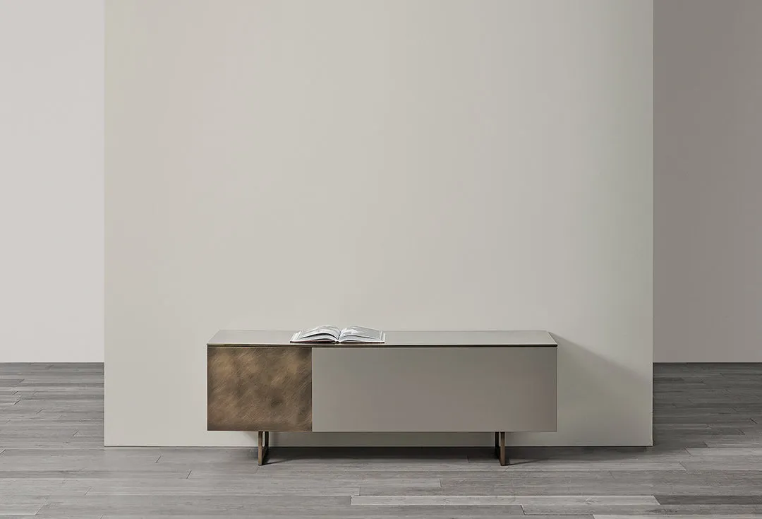 Ruben Sideboard