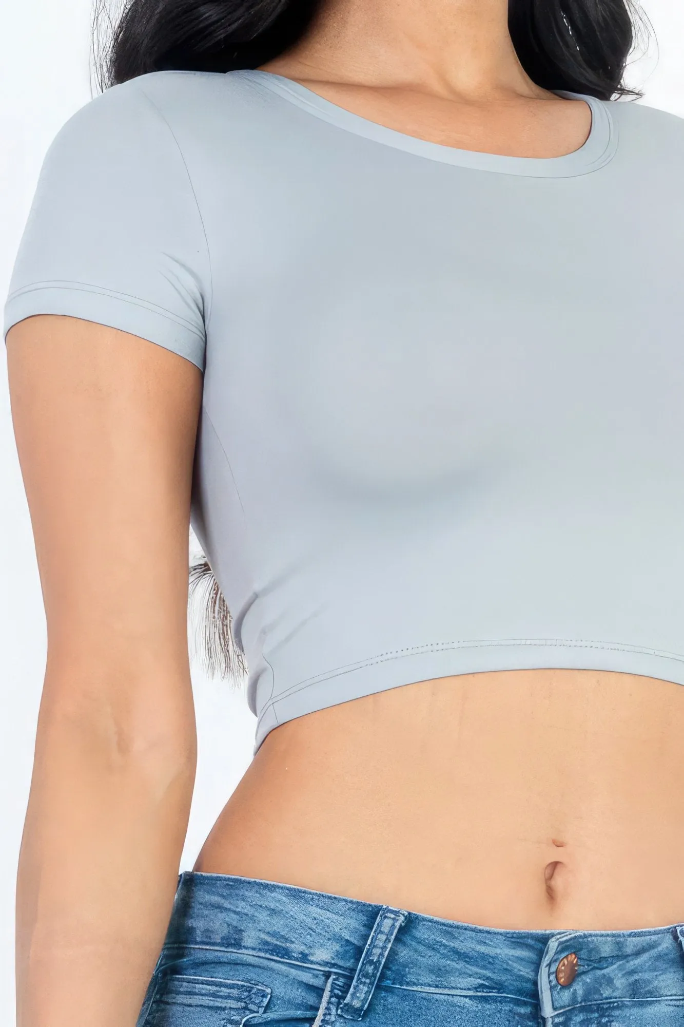 Short sleeve roundneck crop top