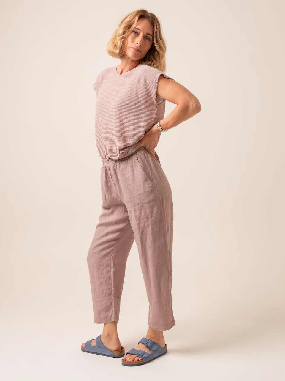 Transit Par Such Light weight Knit Top in Mauve