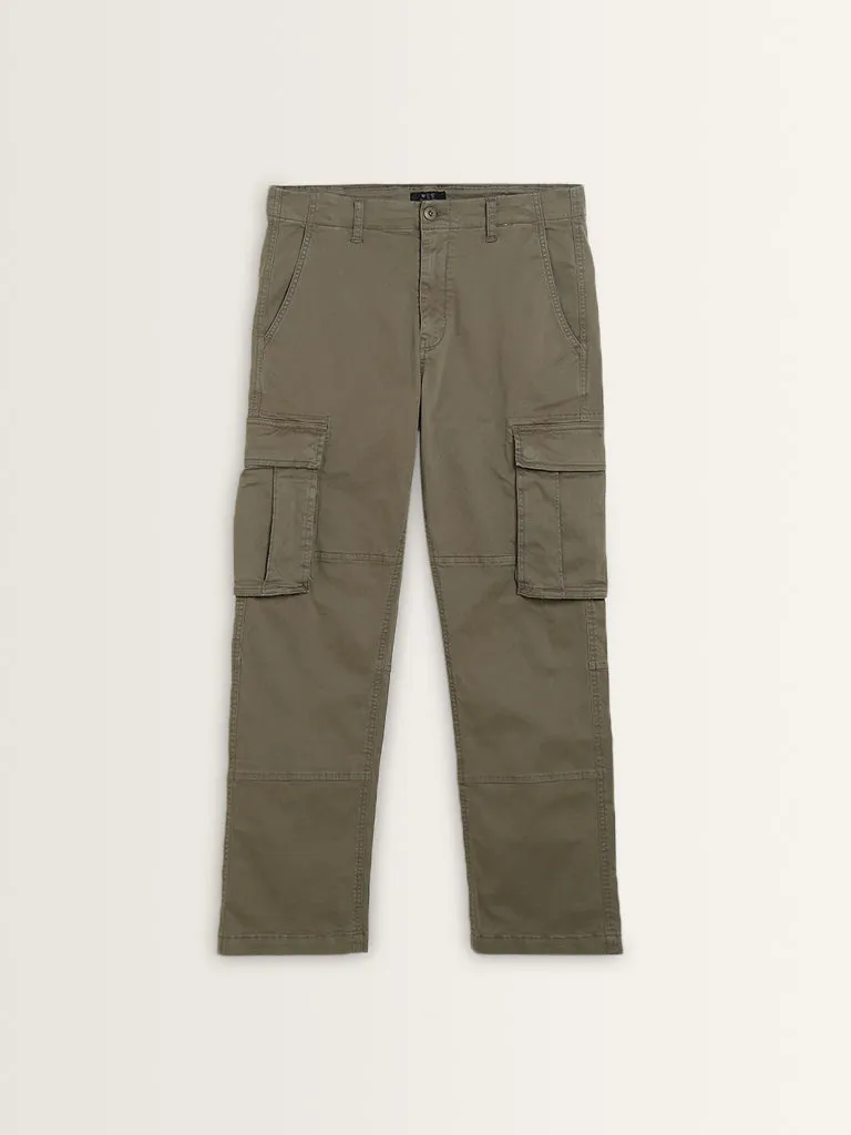 WES Casuals Olive Cargo-Style Relaxed-Fit Mid-Rise Cotton Blend Chinos